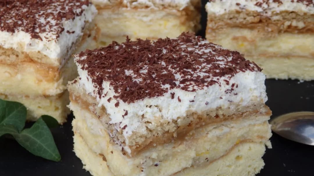Przepisy kulinarne ciasto balowe – idealny przepis na wyjątkowy deser