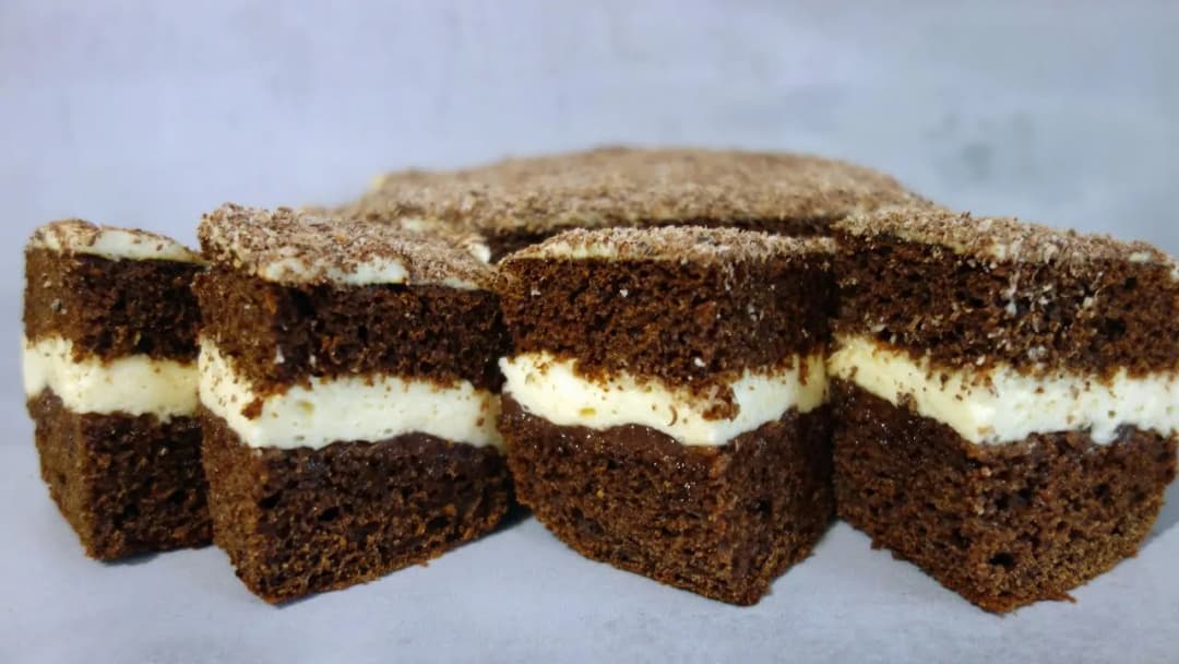 Prosty przepis na piernik ciasto, które zachwyci Twoich gości