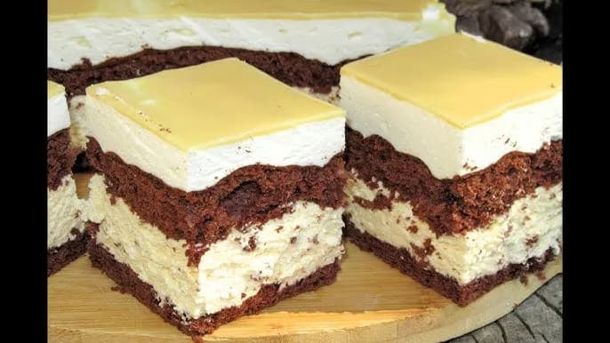 Pyszne ciasto kostka adwokat – łatwy przepis na wyjątkowy deser